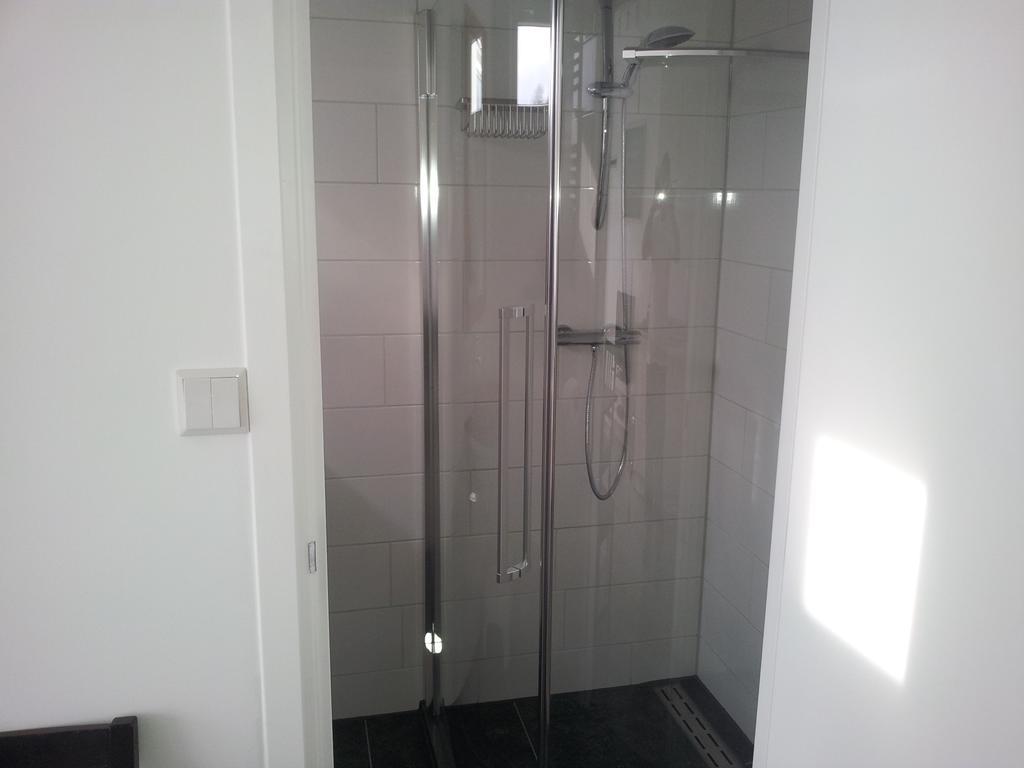 Homestay Bij Aelita Den Burg Chambre photo