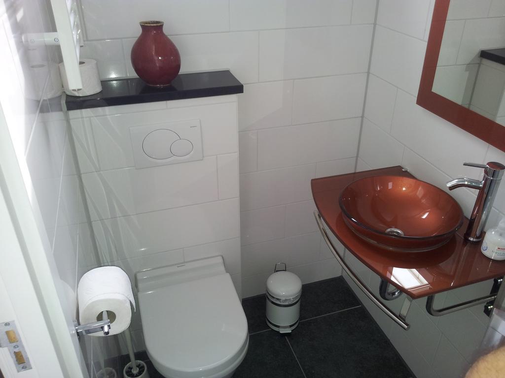 Homestay Bij Aelita Den Burg Chambre photo